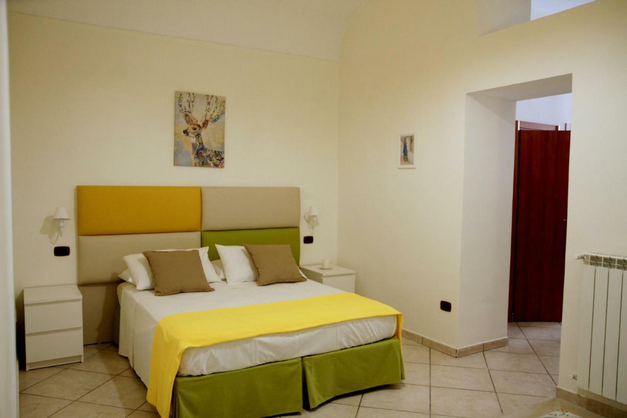 Giulia'S House Apartments SantʼAntonio Abate Dış mekan fotoğraf