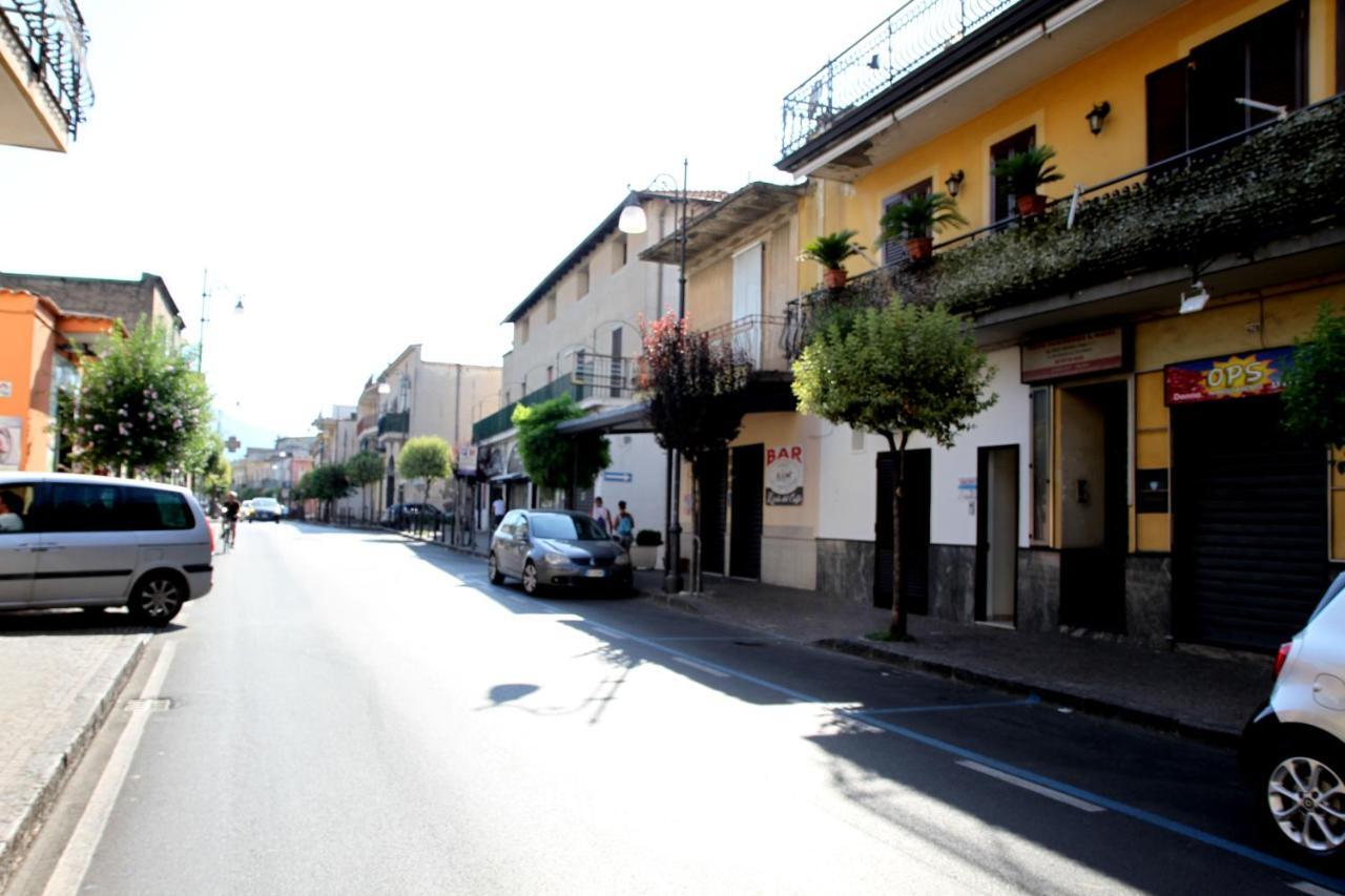 Giulia'S House Apartments SantʼAntonio Abate Dış mekan fotoğraf